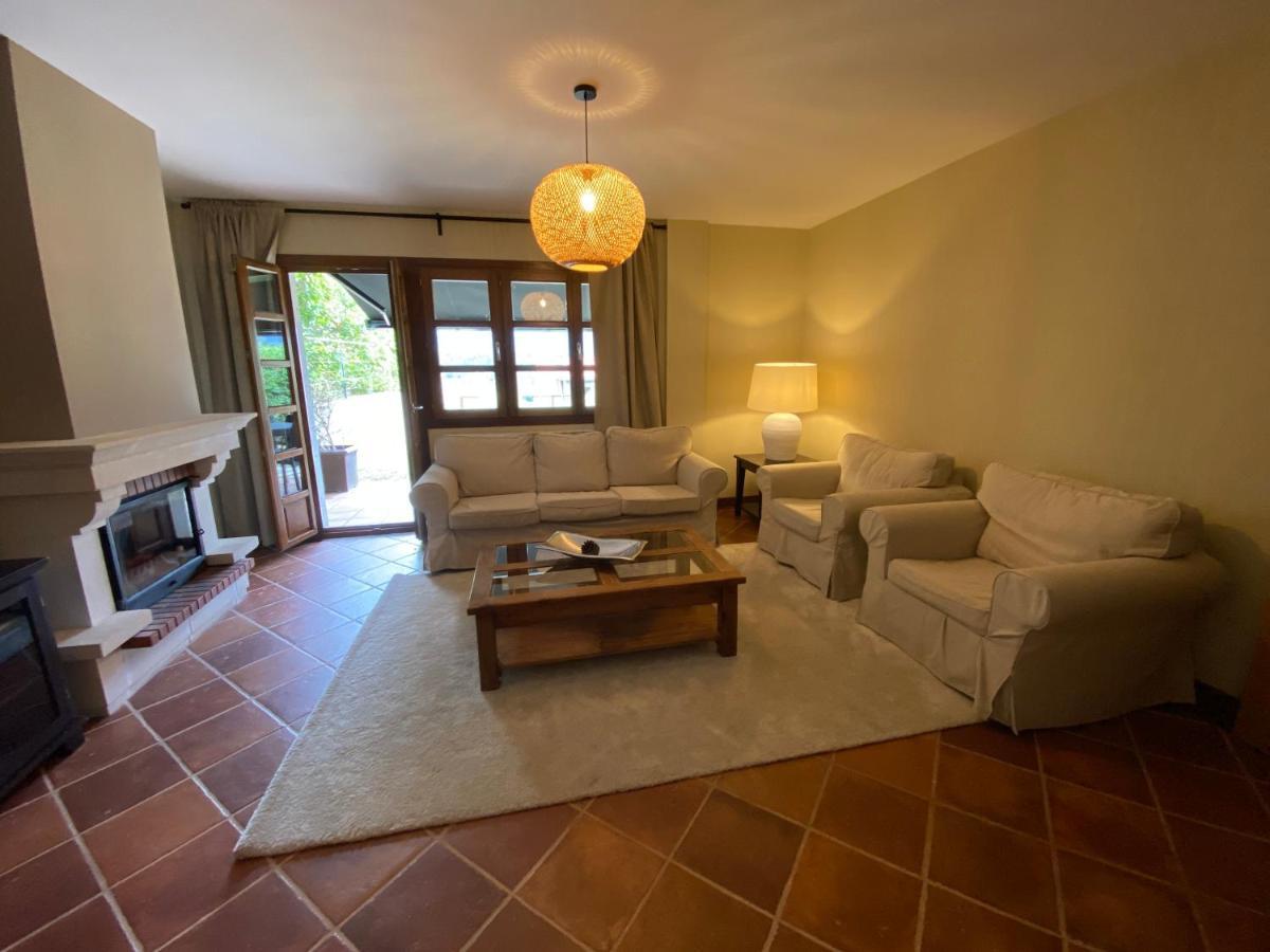 Casas El Castanedu Villa Niembro Exterior photo